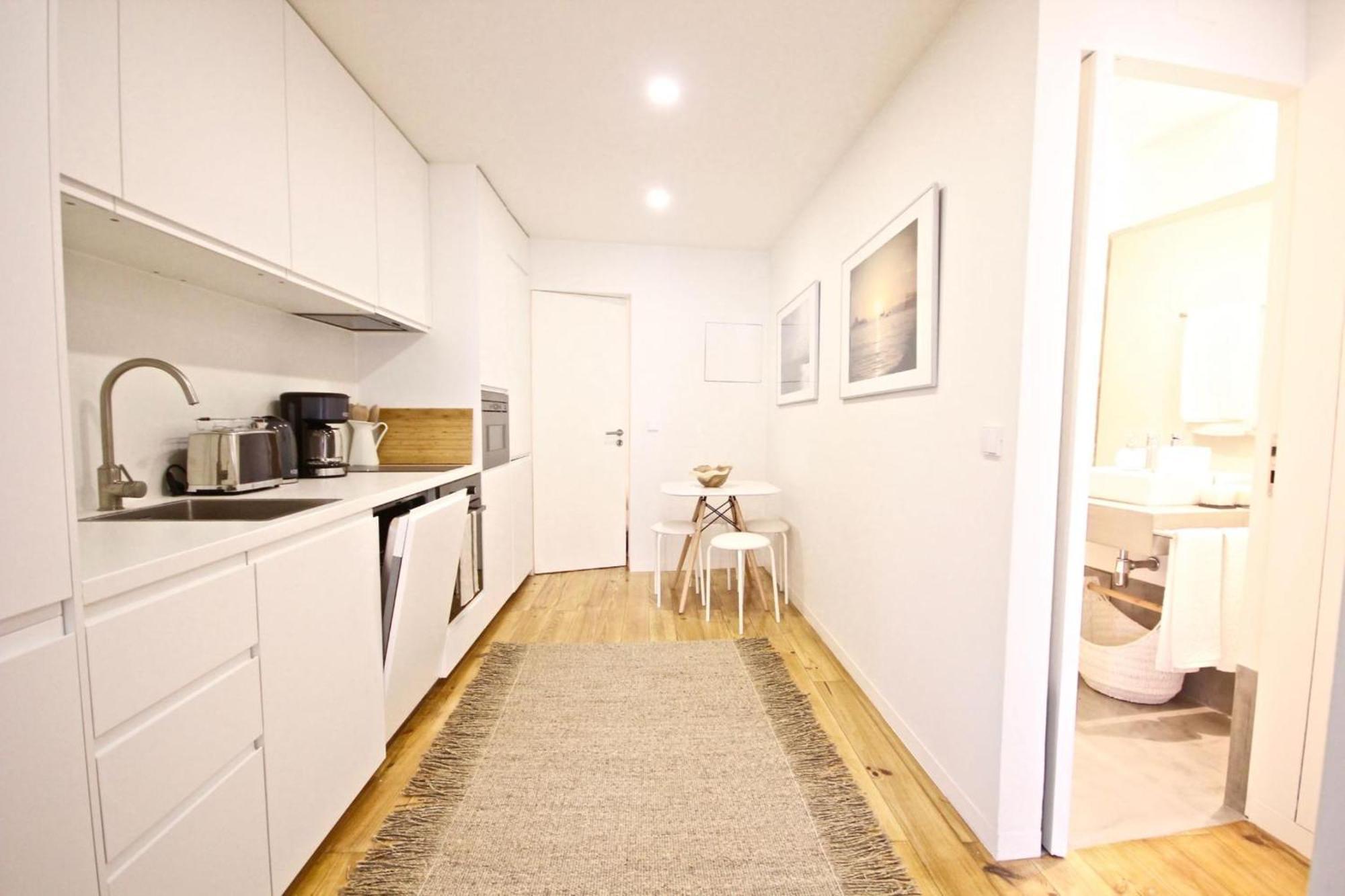 Akicity Graca Whimsical Apartment